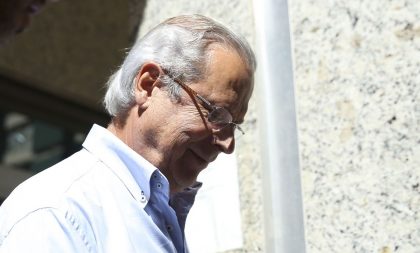 DIRCEU SE APRESENTA À PF