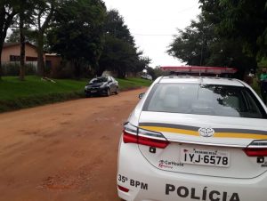 Carro roubado a mão armada é encontrado na Forqueta