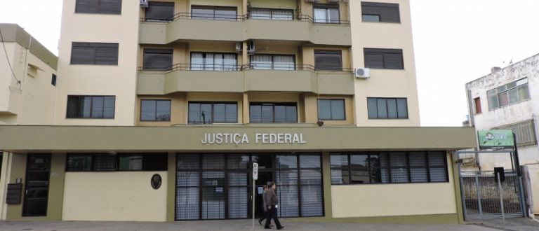 Justiça Federal seleciona estudantes para estágio