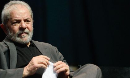 Lula pede ao STJ para cumprir pena em regime aberto