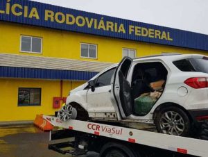 PRF prende traficante após 12 km de perseguição na freeway