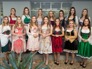 Oktoberfest de Santa Cruz apresenta candidatas ao título de soberana