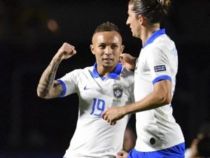 Com golaço de Everton, Brasil vence Bolívia