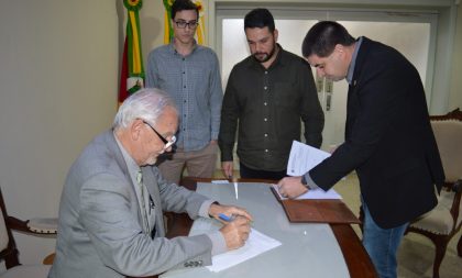 Prefeitura chama 53 candidatos aprovados em concurso de 2015