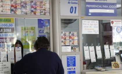 Caixa sobe de R$ 1.500 para R$ 2.000 limite de saque em lotéricas