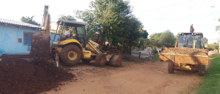 Começa pavimentação de ruas do 5º lote do PAC