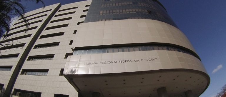 Justiça cancela concessão de Televisão Cachoeira do Sul: R$ 1,1 milhão em danos