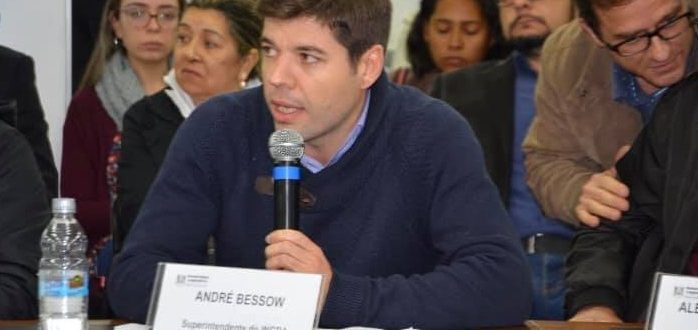 “Nada oficial”, resume André Bessow sobre troca de comando no Incra/RS