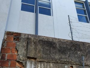 Bando pula muro para assaltar banco em Encruzilhada do Sul