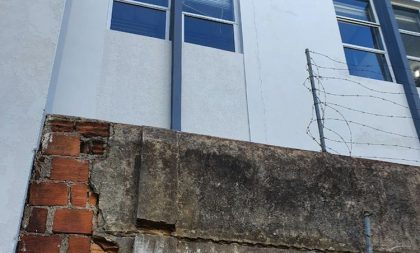 Bando pula muro para assaltar banco em Encruzilhada do Sul