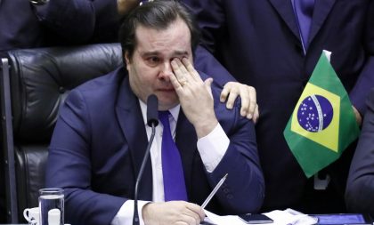 Marlon a favor: com 379 a 131, texto-base de reforma é aprovado em primeiro turno