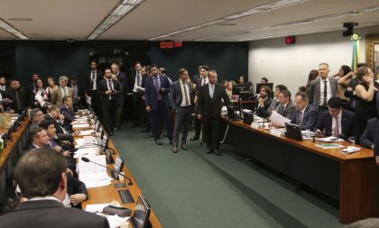 Previdência: confira principais pontos aprovados na comissão especial