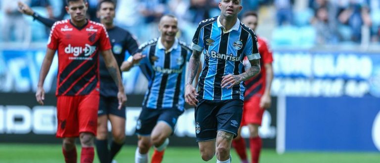 Grêmio vence pelo Brasileirão: 2 a 1