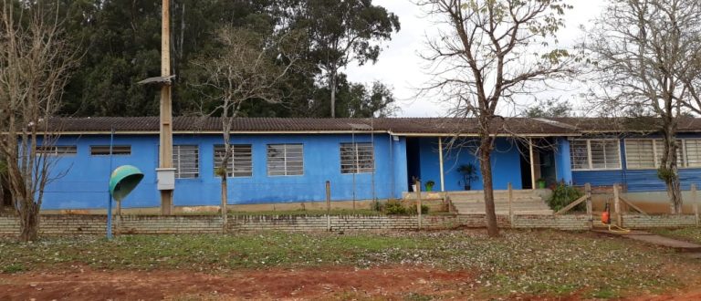 Comunidade do Passo do Seringa ganha nova escola