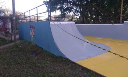 Pista de skate ganha nova pintura