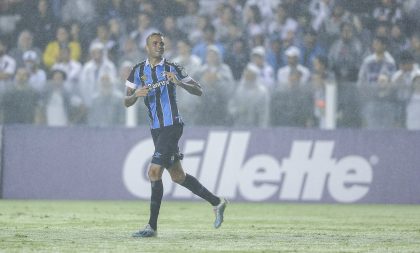 Grêmio faz 3 a 0 fora de casa em cima do Santos