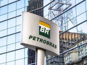 Petrobras diz que por enquanto não haverá reajuste dos combustíveis