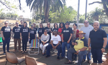 Intersindical faz panfletagem em ato na Praça Bonifácio