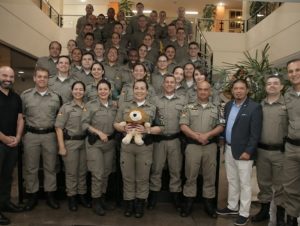 Brigada Militar realiza formatura de 35 instrutores do Proerd