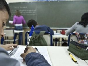 Inscrições para novos alunos nas escolas estaduais começam em 1º