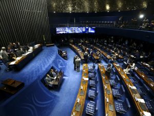 Senado deve concluir terça-feira votação de mudanças na Previdência