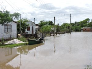 Rio Jacuí baixa, mas 124 pessoas ainda estão fora de suas casas