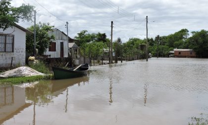 Represamento dos rios Taquari e Guaíba faz Rio Jacuí baixar lentamente