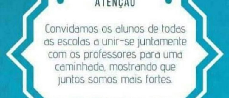 Estudantes vão às ruas em protesto contra pacote de Leite