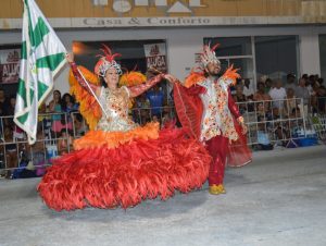 Carnaval de Rua terá três escolas de samba