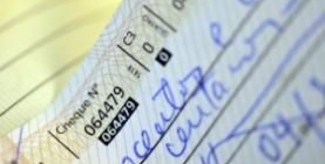 Governo limita juros do cheque especial e cria tarifa