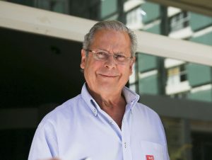 José Dirceu também é solto