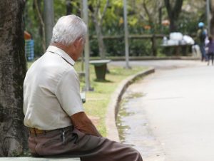 Câmara de Cachoeira debate Programa de Apadrinhamento Afetivo de Idosos