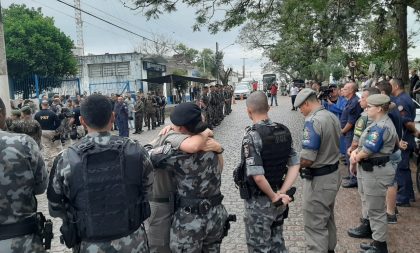 Fotos e vídeos – BM do RS presta homenagem para PM cachoeirense