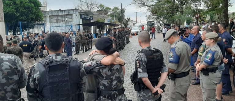 Fotos e vídeos – BM do RS presta homenagem para PM cachoeirense