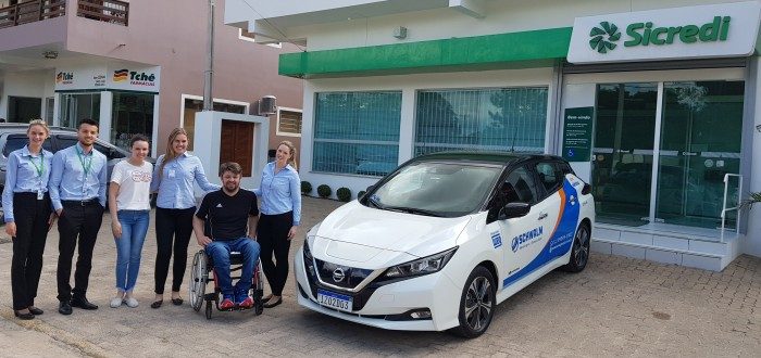 Sicredi Centro Leste financia primeiro carro elétrico em Sertão Santana