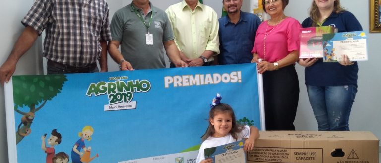 Aluna da Escola Medianeira vence fase regional do Programa Agrinho