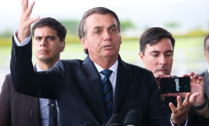 Bolsonaro pede que Congresso amplie posse e porte de armas