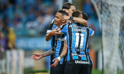 Grêmio garante vaga na Libertadores com vitória em cima do São Paulo