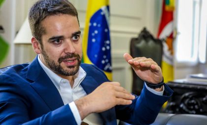 Governador sanciona novas alíquotas previdenciárias de servidores