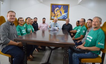 Prefeitura e UERGS assinam termo de cooperação para apoiar a Feira da Agricultura Familiar