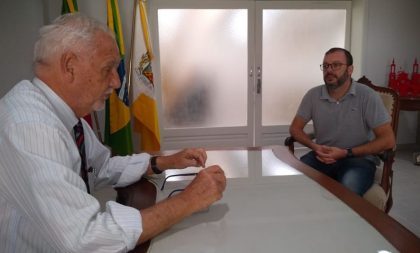 Inércia de prefeito pode obrigar cachoeirenses a fazerem RG em Santa Cruz