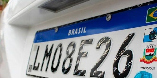 Placas com padrão do Mercosul entram em vigor em todo o país