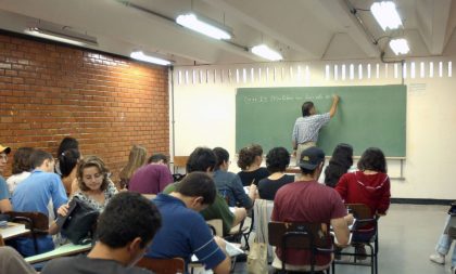 Confirmado: aumento do piso nacional dos professores será de 12,84%