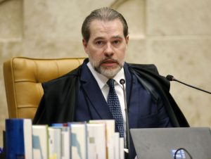 Toffoli retrocede e DPVAT volta a ter redução