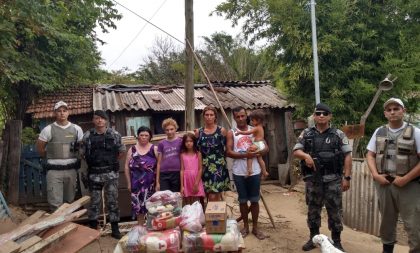 Ação humanitária da Brigada auxilia família do Bairro Bom Retiro