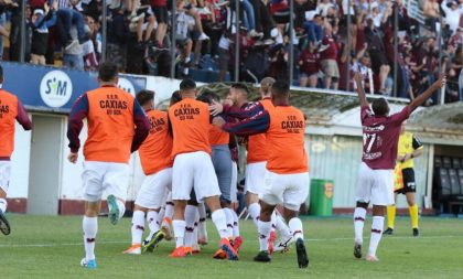 Caxias vence Grêmio por 1 a 0 e conquista Taça Cel. Ewaldo Poeta