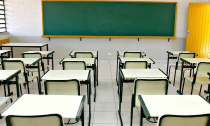 13 escolas da rede municipal permanecem sem aulas