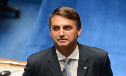 Bolsonaro deve pedir que população deixe de ir na manifestação de domingo (15)