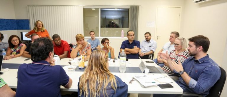 Governador suspende aulas da rede estadual a partir de quinta