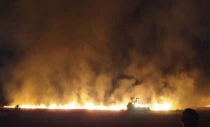 Bombeiros combatem incêndio no interior de Novo Cabrais